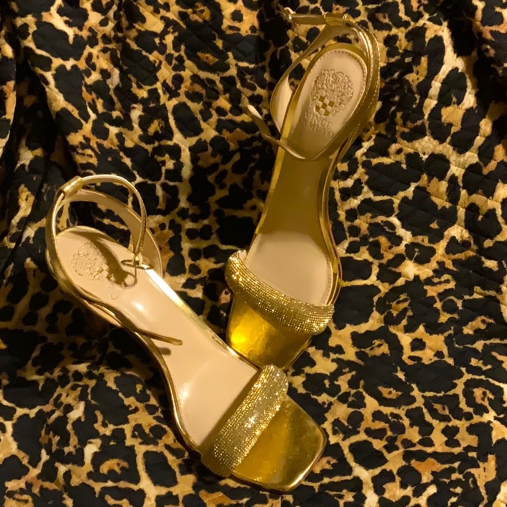 Dinner party heel cocktail hour hell it’s the gold shoe for me
